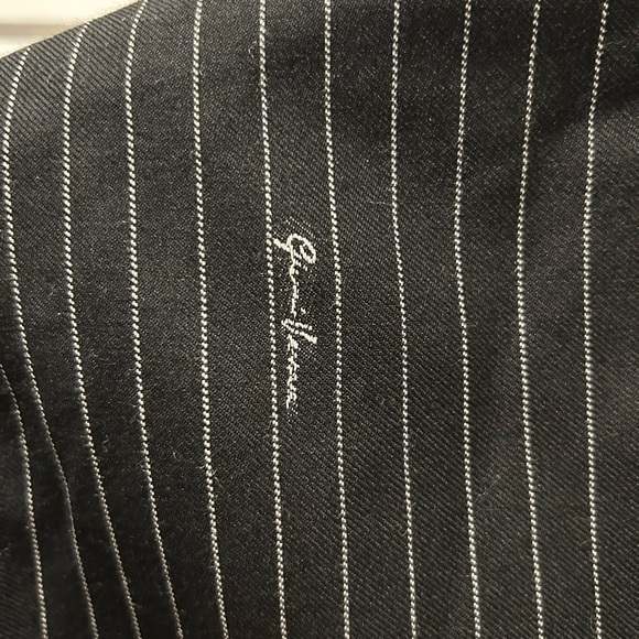 Women’s Blazer Gianni Versace travel collection - Picture 5 of 5